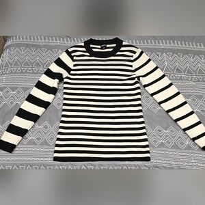 Minnie Rose Wool Black And White Ribbed Striped Longsleeve Size Large